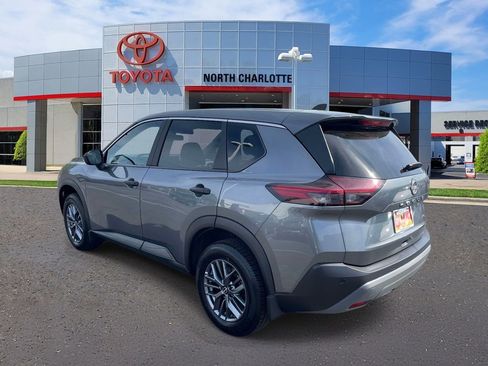 Used 2023 Nissan Rogue S image 7