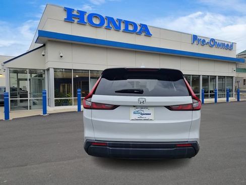 Used 2024 Honda CR-V LX image 5