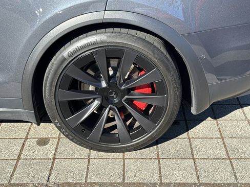 Used 2023 Tesla Model X Plaid AWD/4WD image 12