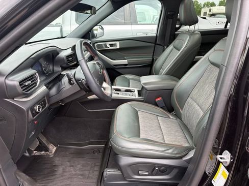 Used 2023 Ford Explorer Timberline AWD/4WD image 5