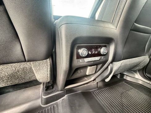 Certified 2026 Chevrolet Traverse RS w/ LPO, Floor Liner Package AWD/4WD image 20