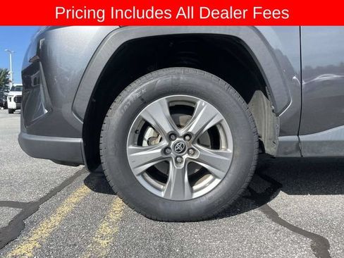 Used 2024 Toyota RAV4 XLE AWD/4WD image 9