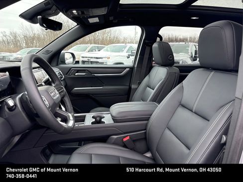 New 2026 GMC Acadia Elevation w/ Elevation Premium Package FWD image 11