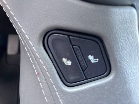 Used 2020 Chevrolet Tahoe LT RWD image 19