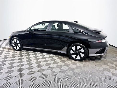 Used 2025 Hyundai Ioniq 6 SE image 6