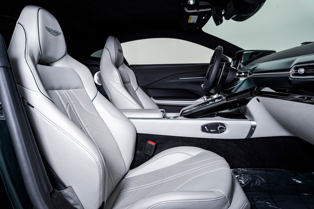 Used 2026 Aston Martin V8 Vantage Roadster RWD image 19