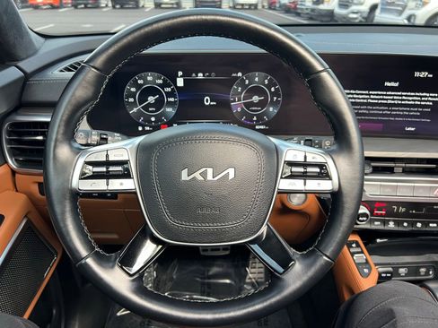 Used 2024 Kia Telluride SX Prestige X-Pro image 32