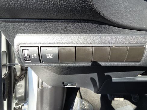 Used 2023 Toyota Corolla LE image 20