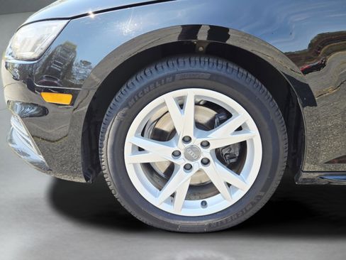 Used 2018 Audi A4 2.0T Ultra Premium w/ Convenience Package image 10