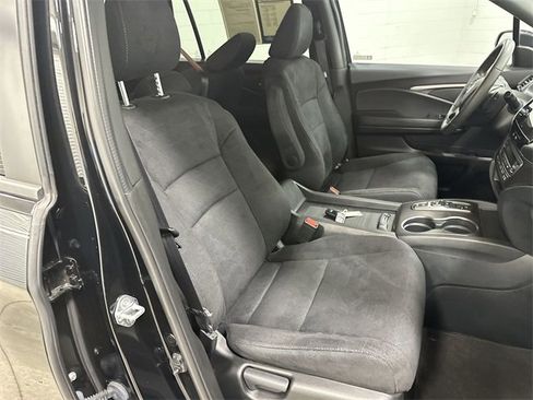 Used 2022 Honda Pilot Sport image 28
