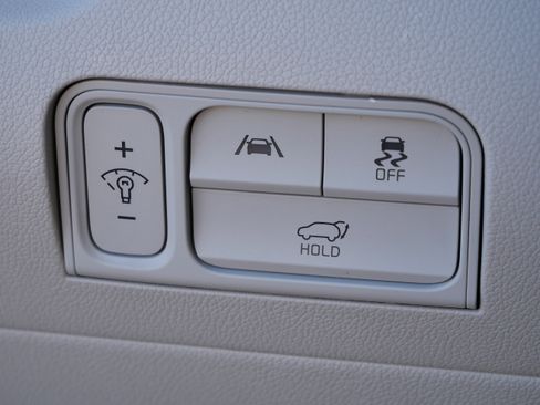 Used 2023 Kia Sorento SX image 21