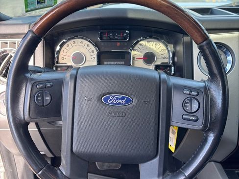 Used 2010 Ford Expedition EL Limited AWD/4WD image 17