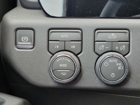 New 2026 Chevrolet Silverado 1500 LT AWD/4WD image 14