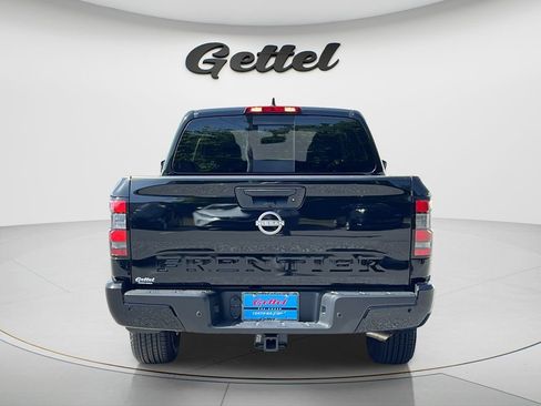 Used 2025 Nissan Frontier SV w/ SV Convenience Package RWD image 6