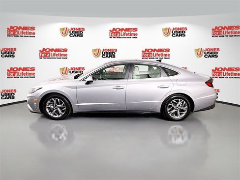 Certified 2023 Hyundai Sonata SEL w/ Convenience Package image 15