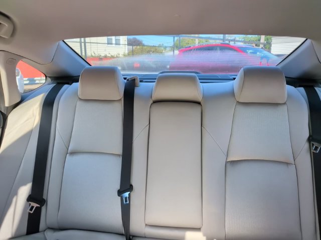 Used 2019 Honda Accord LX image 23
