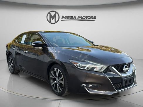 Used 2017 Nissan Maxima 3.5 SL image 11