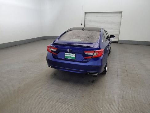 Used 2022 Honda Accord Sport image 7
