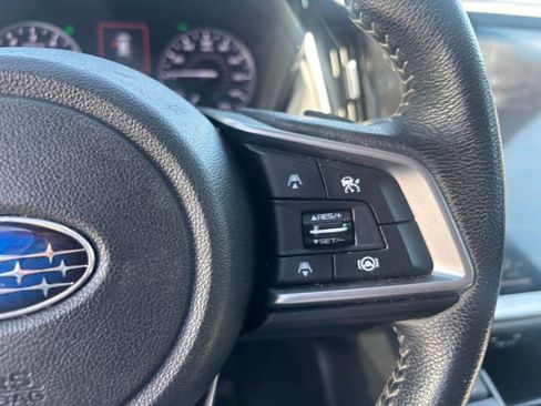 Used 2022 Subaru Outback Premium image 18