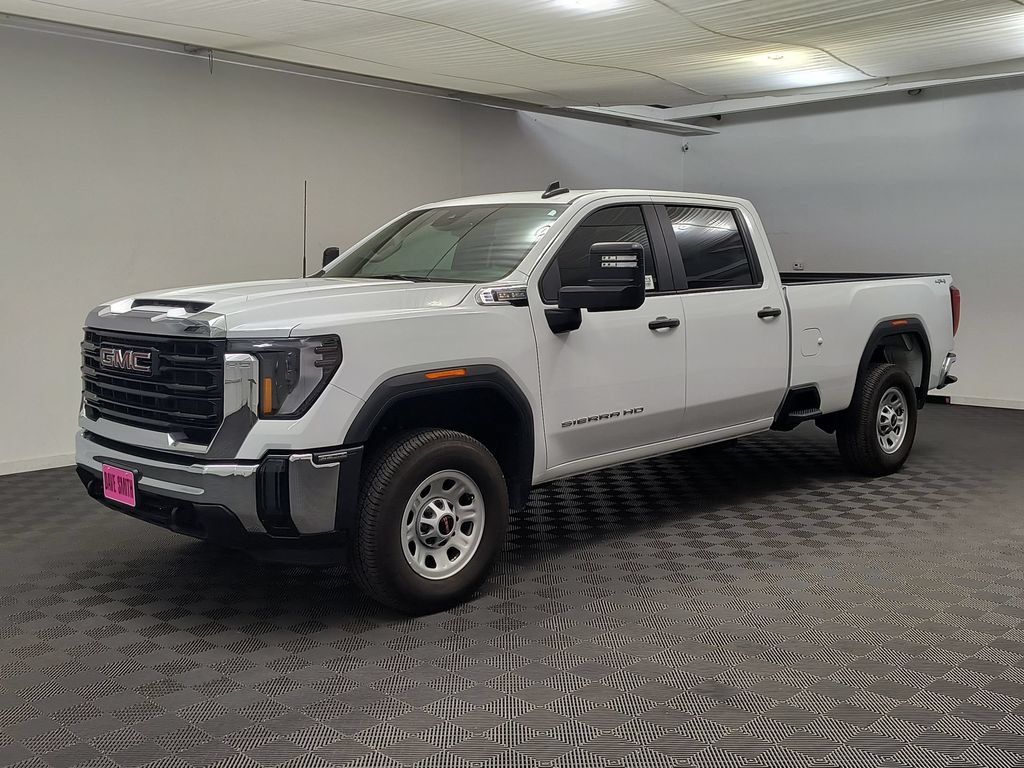 Used 2026 GMC Sierra 2500 Pro w/ Convenience Package AWD/4WD image 1