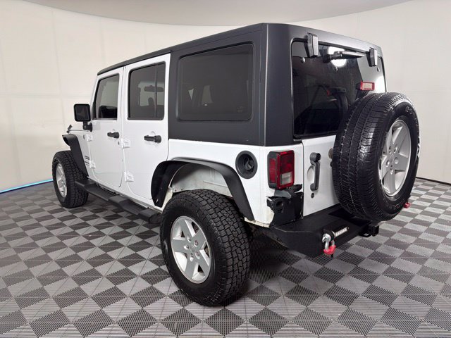 Used 2018 Jeep Wrangler Unlimited Sport w/ Connectivity Group AWD/4WD image 8
