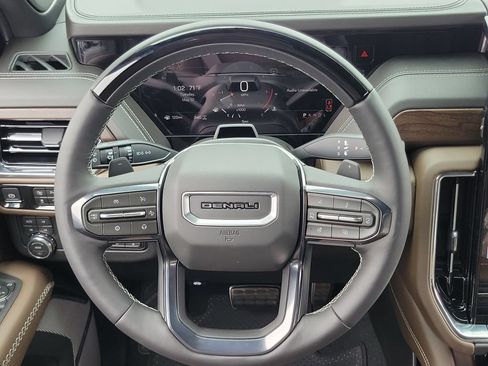 New 2026 GMC Yukon XL Denali Ultimate AWD/4WD image 12