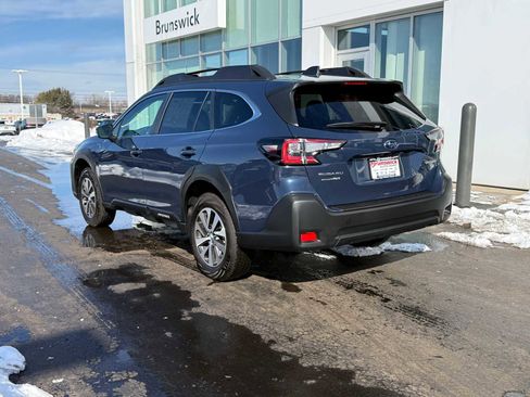 Certified 2025 Subaru Outback Premium w/ Popular Package #1A image 6