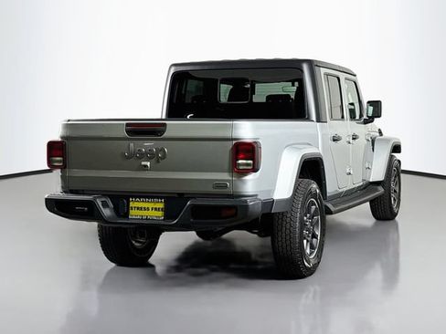 Used 2023 Jeep Gladiator Overland w/ Popular Equipment Package AWD/4WD image 9