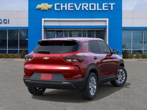 New 2026 Chevrolet TrailBlazer LS w/ LS Convenience Package FWD image 4