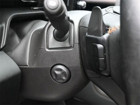 Used 2024 GMC Sierra 1500 AT4 w/ AT4 Preferred Package image 17