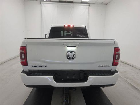 Used 2023 RAM 2500 Laramie AWD/4WD image 5