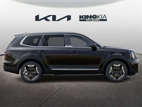 New 2025 Kia Telluride EX w/ EX Captain's Chair Package image 8