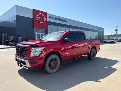 Used 2021 Nissan Titan SV w/ SV Convenience Package