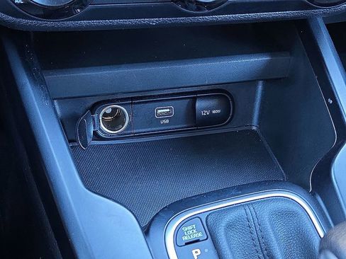 Used 2024 Kia Soul LX w/ Option Group 015 image 28