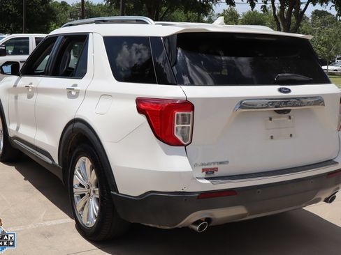 Certified 2021 Ford Explorer Limited w/ Equipment Group 301A RWD image 6