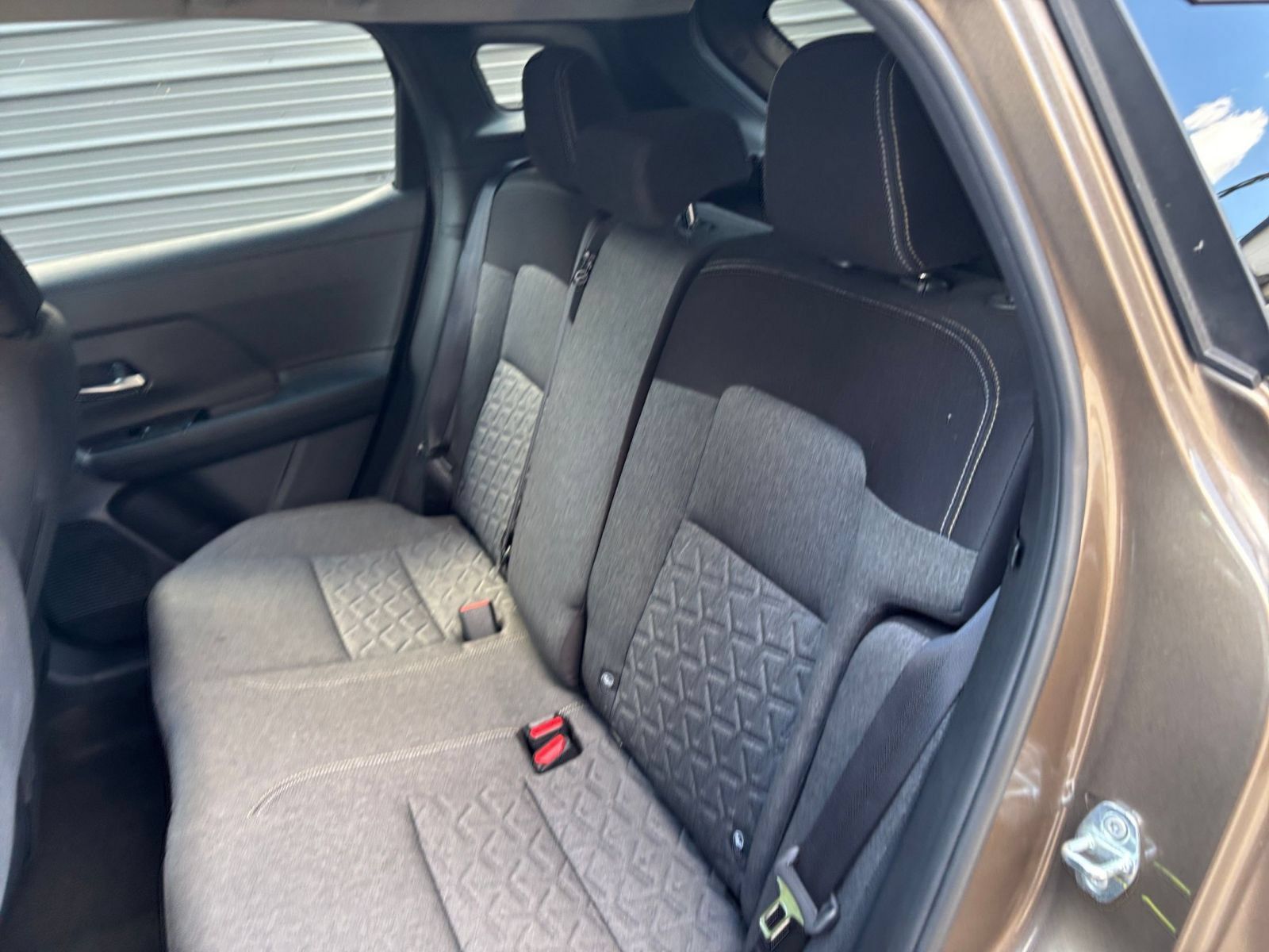 Used 2026 Nissan Kicks SV w/ Cold Weather Package FWD image 33
