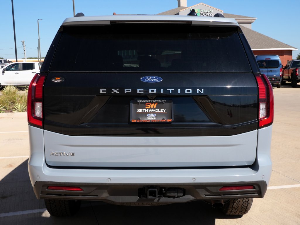 New 2026 Ford Expedition Active AWD/4WD image 5