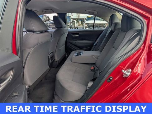 Used 2021 Toyota Corolla LE image 6
