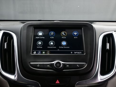 Used 2019 Chevrolet Equinox LS image 18