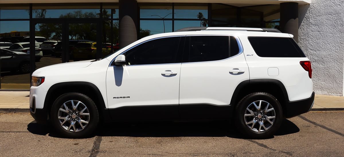 Used 2020 GMC Acadia SLT w/ LPO, Cargo Package FWD image 8