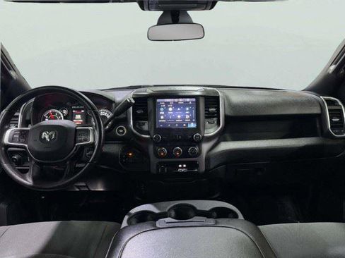 Used 2022 RAM 2500 Big Horn AWD/4WD image 39