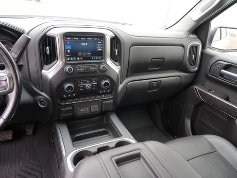 Used 2021 Chevrolet Silverado 1500 LTZ image 23