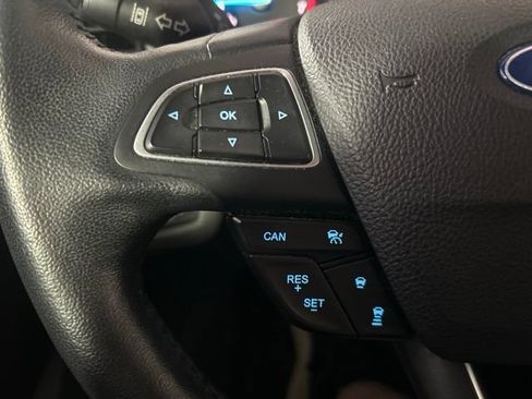 Used 2019 Ford Escape SEL AWD/4WD image 14