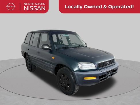 Used 1997 Toyota RAV4 2WD 4-Door w/ Upgrade Pkg w/ Tilt Wheel image 1