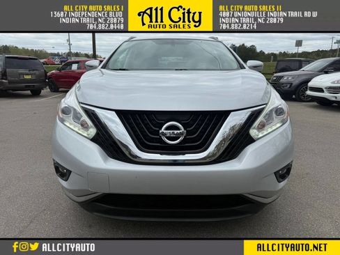 Used 2017 Nissan Murano SV AWD/4WD image 2