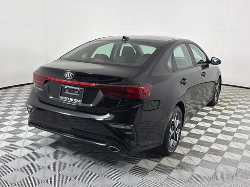 Used 2021 Kia Forte LXS FWD image 5