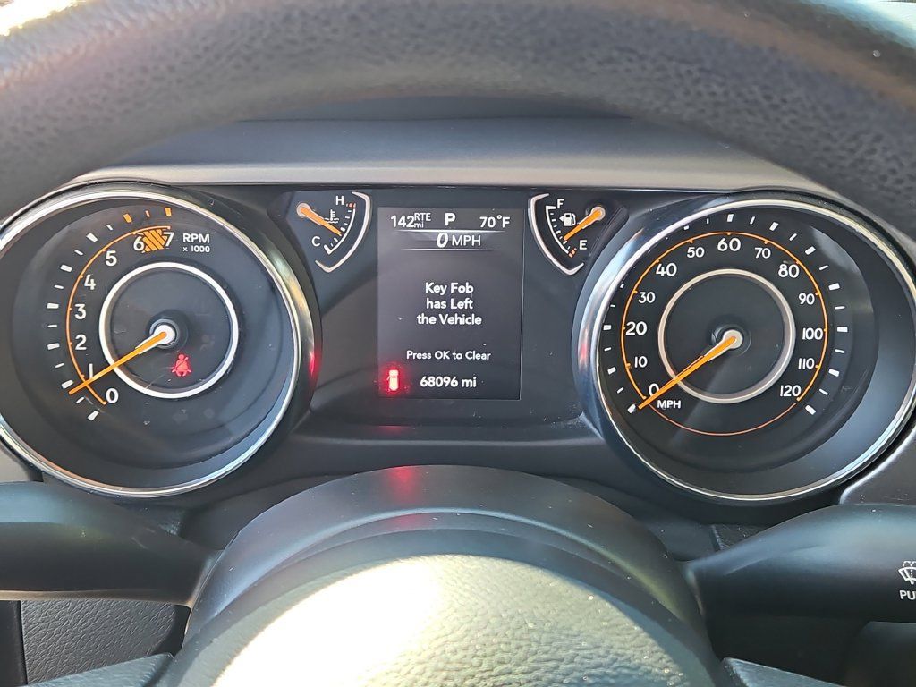 Used 2022 Jeep Wrangler Unlimited Sport AWD/4WD image 28