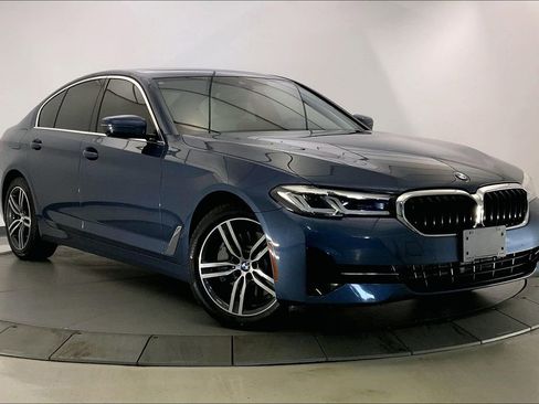 Certified 2023 BMW 530i xDrive w/ Premium Package image 33
