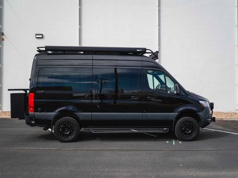 Used 2020 Mercedes-Benz Sprinter 2500 image 7