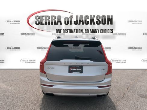 Used 2016 Volvo XC90 T6 Momentum AWD/4WD image 7